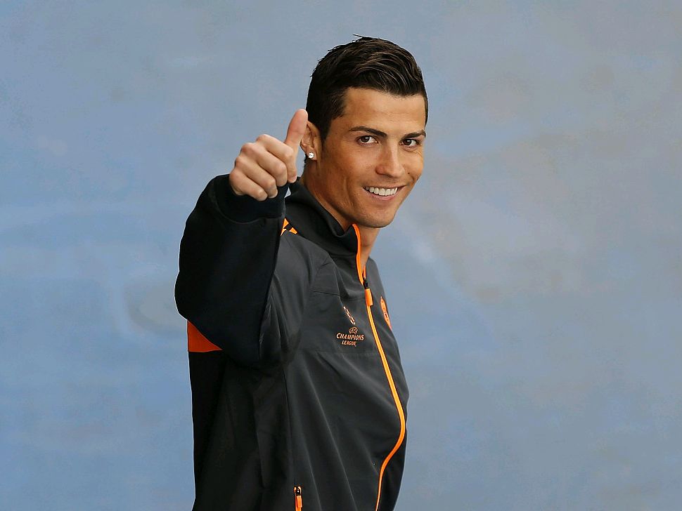 2025中国金球奖候选：张玉宁、拜合拉木等15人在列（2025中国金球奖提名公布：张玉宁、拜合拉木等15人入围）