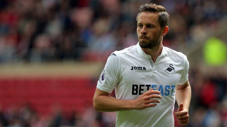 每体：拉菲尼亚伤愈复出在即，有望入选对阵毕包的大名单（每体：拉菲尼亚即将伤愈回归，或将进入对阵毕包的大名单）