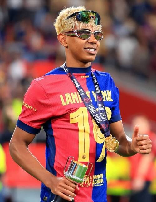 中超外援全部就位 飞机大炮变回小米加步枪（中超外援齐整，烧钱时代退去回归朴素配置）