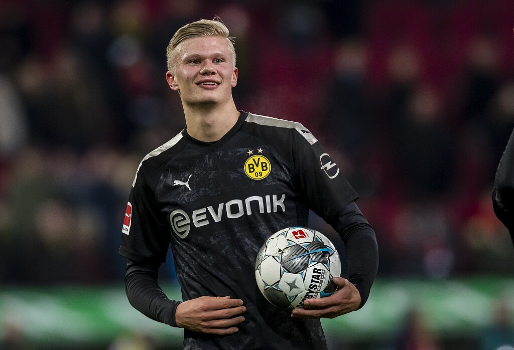 西媒：出于安全考虑，皇马国王杯对手不会在主场搭建额外看台（西媒：安全因素下，皇马国王杯对手主场不增设临时看台）