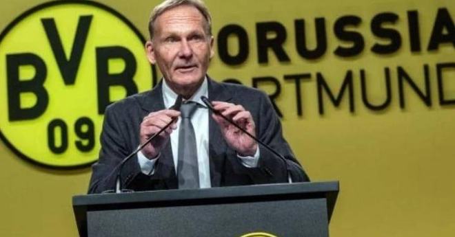 萨拉赫非洲杯前给队友开会，强调夺冠对他个人来说也意义非凡（非洲杯开赛前萨拉赫召集队友誓师：夺冠对我个人意义重大）