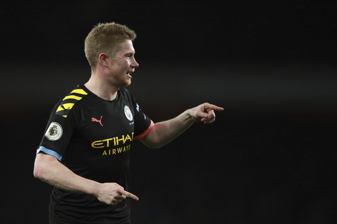 如何打破詹姆斯连续上双记录？杜兰特连续打满大约12个赛季