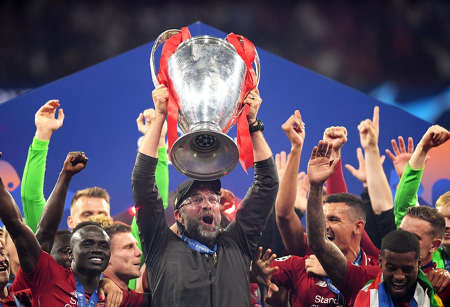 门票最低130镑，记者揭秘亚马尔母亲晚宴：她不愿过多谈论儿子（门票起价130镑，记者探访亚马尔母亲晚宴：她不愿多谈儿子）