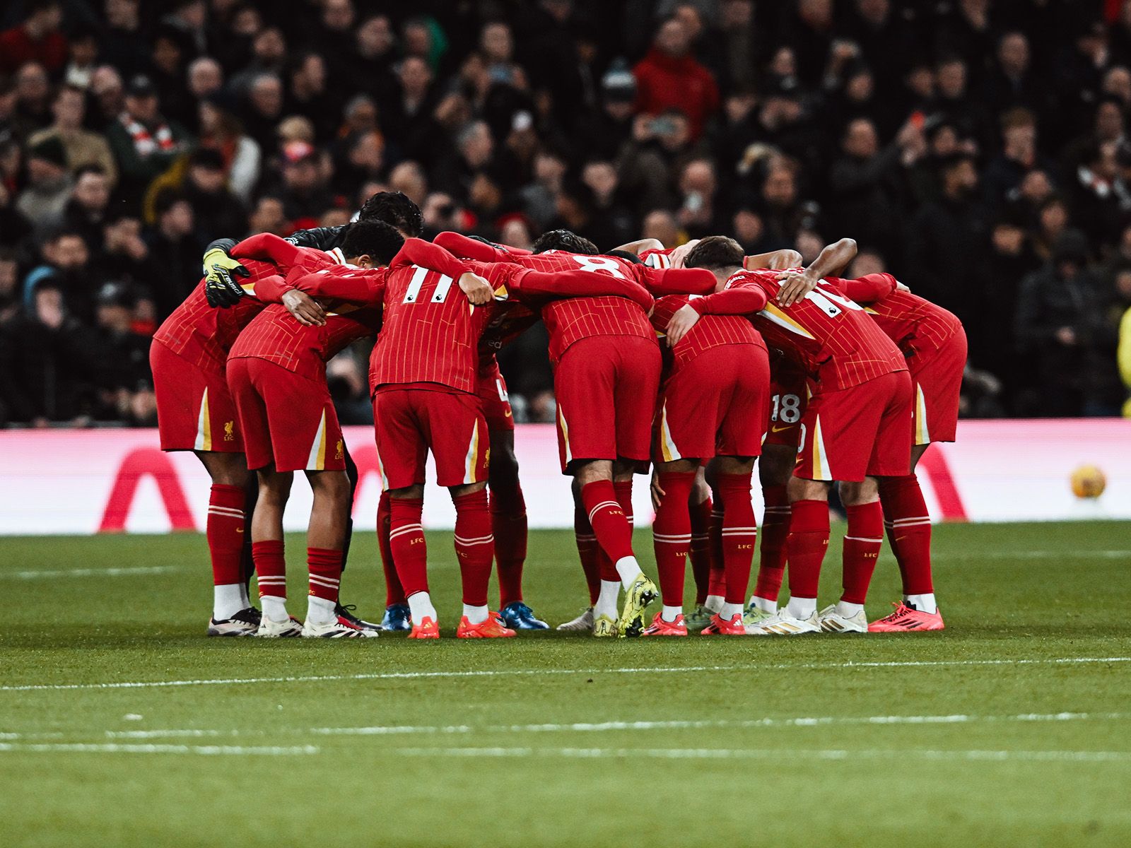 马斯坦托诺：维尼修斯给阿隆索道过歉了，梅西永远是GOAT（马斯坦托诺称维尼修斯已向阿隆索致歉，梅西永远是史上最佳）