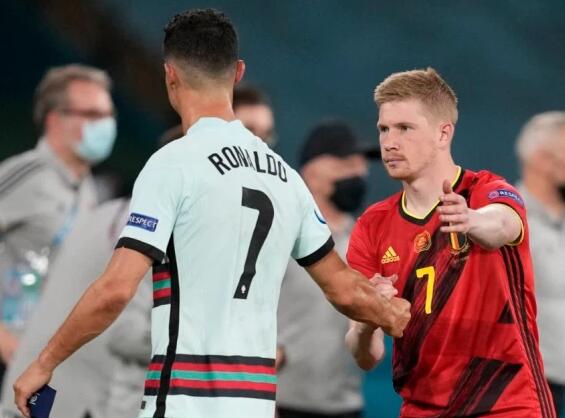 11轮21分，博洛尼亚赢那不勒斯创队史意甲三分制时代最佳开局