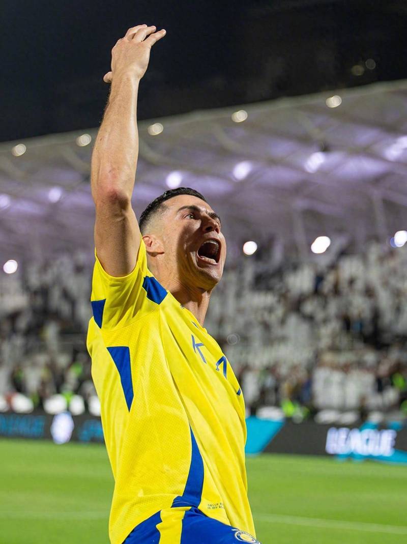 CBA赛场技术统计：广东队三分命中率领先,（技术统计显示：广东队三分命中率领跑CBA）